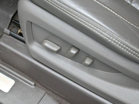 Used 2019 GMC Yukon XL Denali w/ Denali Ultimate Package image 14