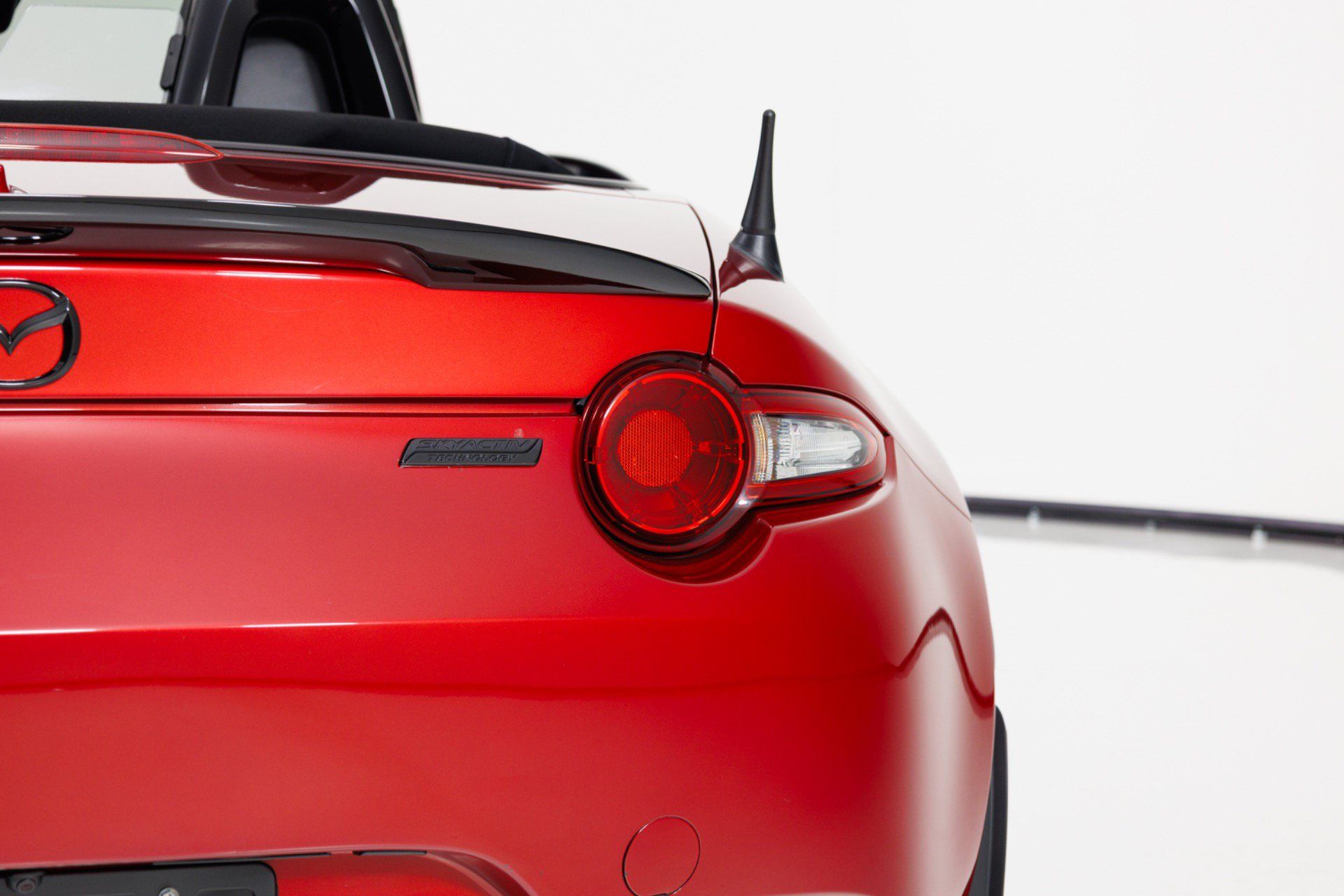 Used 2016 MAZDA MX-5 Miata Grand Touring RWD image 64