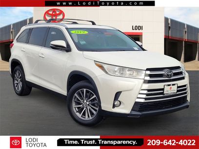 Used 2019 Toyota Highlander XLE