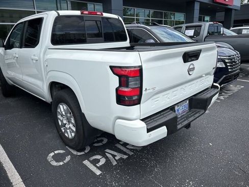 Used 2022 Nissan Frontier SV RWD image 13