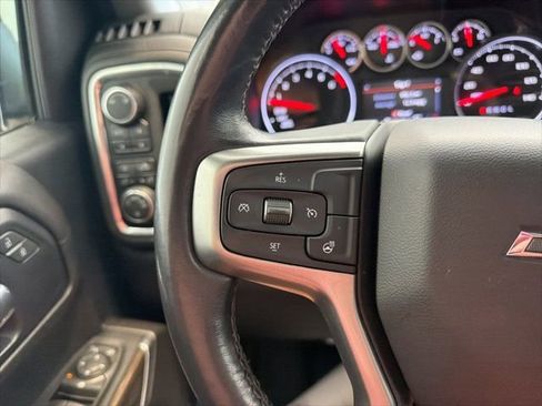 Used 2019 Chevrolet Silverado 1500 LT Trail Boss AWD/4WD image 25
