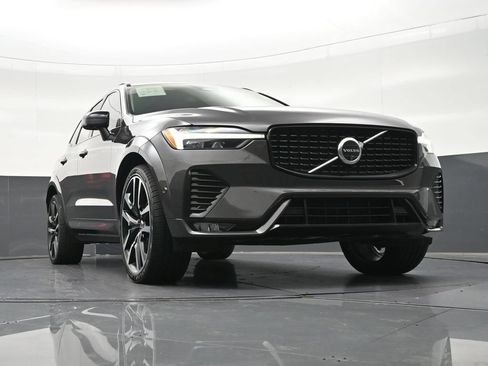 Used 2024 Volvo XC60 B5 Ultimate AWD/4WD image 30