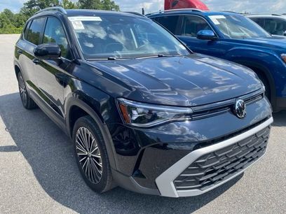 Used 2025 Volkswagen Taos SE