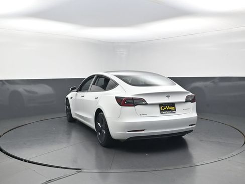 Used 2022 Tesla Model 3 Long Range AWD/4WD image 6