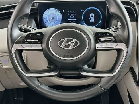 Used 2023 Hyundai Tucson SEL w/ Convenience Package FWD image 14