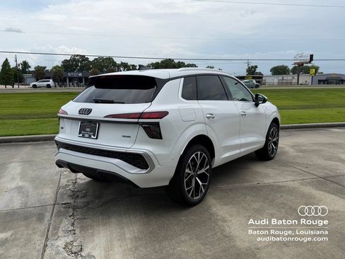 New 2026 Audi Q3 quattro 2.0T AWD/4WD image 5