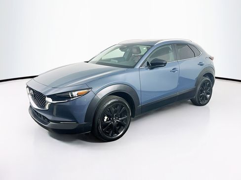Used 2025 MAZDA CX-30 AWD 2.5 S w/ Preferred Package image 3