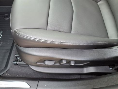 New 2026 Cadillac XT5 Premium Luxury w/ Driver Assist Package image 9