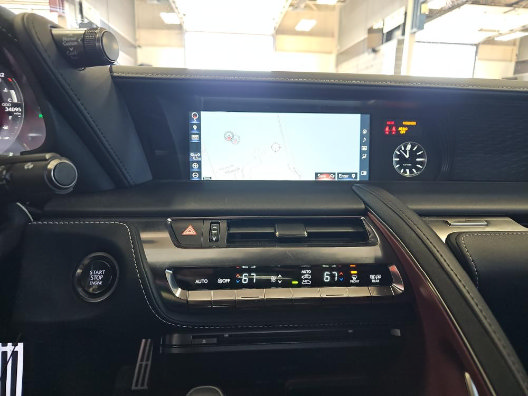 Used 2018 Lexus LC 500 Coupe RWD image 7
