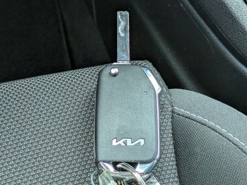 Certified 2023 Kia Forte LXS w/ LXS Technology Package FWD image 24