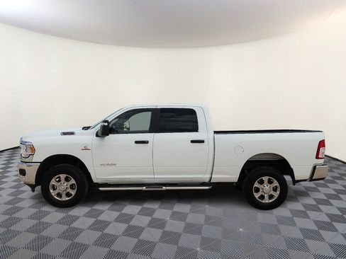 Used 2024 RAM 2500 Big Horn w/ Off Road Package AWD/4WD image 2