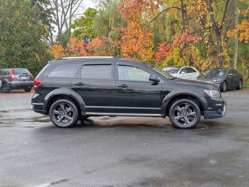Used 2019 Dodge Journey Crossroad image 7
