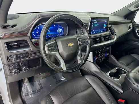 Certified 2023 Chevrolet Suburban LT image 9