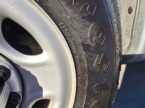 Used 2016 Chevrolet Express 2500 LS image 15