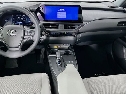 New 2025 Lexus UX 300h AWD image 27