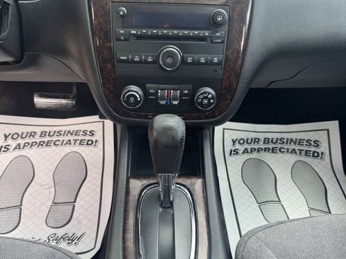 Used 2013 Chevrolet Impala LT w/ LT Sunroof Package image 13