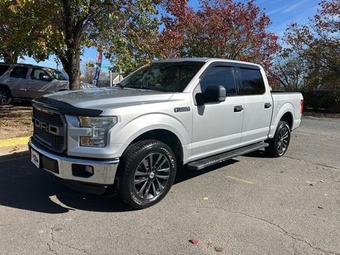 Used 2015 Ford F150 XLT w/ Equipment Group 301A Mid image 2