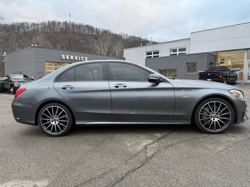 Used 2018 Mercedes-Benz C 300 4MATIC Sedan image 4