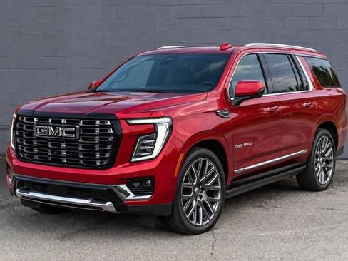 Used 2025 GMC Yukon XL Denali Ultimate AWD/4WD image 2