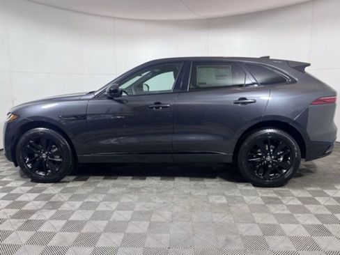 New 2026 Jaguar F-PACE R-Dynamic S image 9