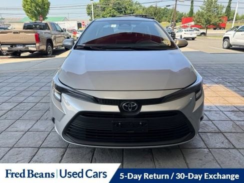 Used 2026 Toyota Corolla LE FWD image 23