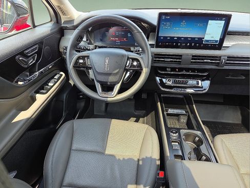 New 2025 Lincoln Corsair Grand Touring w/ Equipment Group 301A image 12