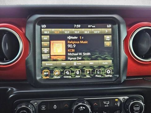 Used 2021 Jeep Wrangler Unlimited Rubicon AWD/4WD image 11
