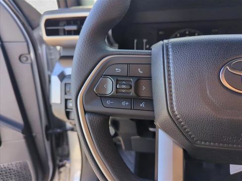 New 2026 Toyota 4Runner SR5 image 17