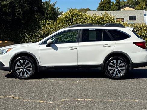 Used 2016 Subaru Outback 2.5i Limited w/ Protection Package #2 AWD/4WD image 6