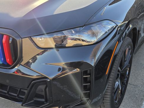 Used 2024 BMW X5 sDrive40i w/ M Sport Package image 8