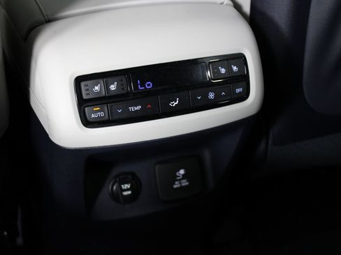 Used 2023 Hyundai Palisade Calligraphy FWD image 23