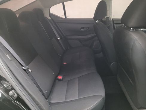 Used 2025 Nissan Sentra SV FWD image 19