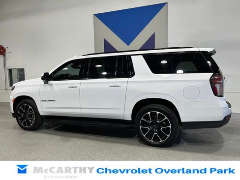 Used 2024 Chevrolet Suburban RST w/ Luxury Package AWD/4WD image 7