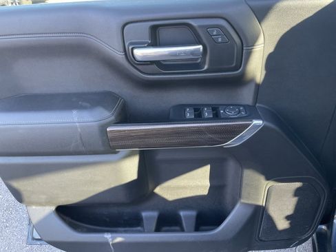 Used 2019 Chevrolet Silverado 1500 LT w/ Texas Edition image 20