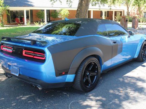 Used 2016 Dodge Challenger R/T Scat Pack RWD image 6