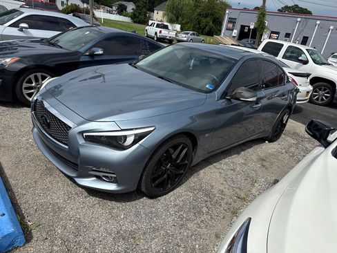 Used 2017 INFINITI Q50 3.0t Premium w/ 3.0T Premium Plus Package AWD/4WD image 2