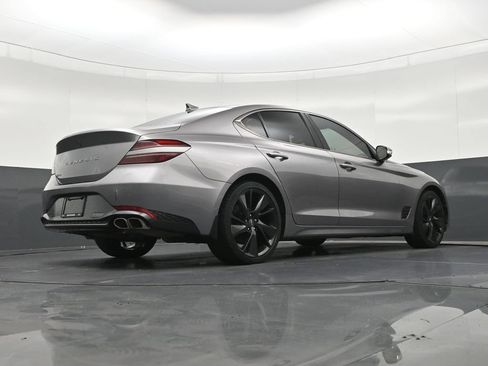 Used 2023 Genesis G70 2.0T w/ Sport Prestige Package RWD image 27