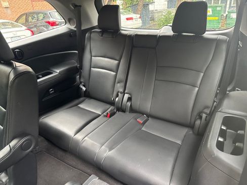 Used 2019 Honda Pilot Elite image 36