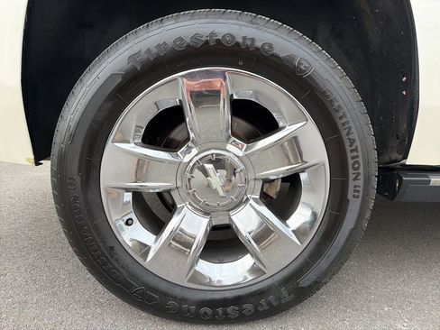 Used 2015 Chevrolet Tahoe LTZ image 14