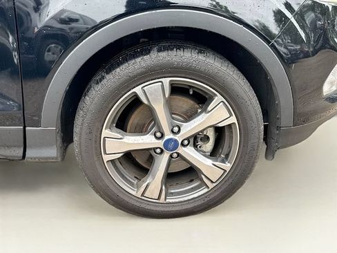 Used 2017 Ford Escape SE w/ SE Leather Comfort Package AWD/4WD image 27