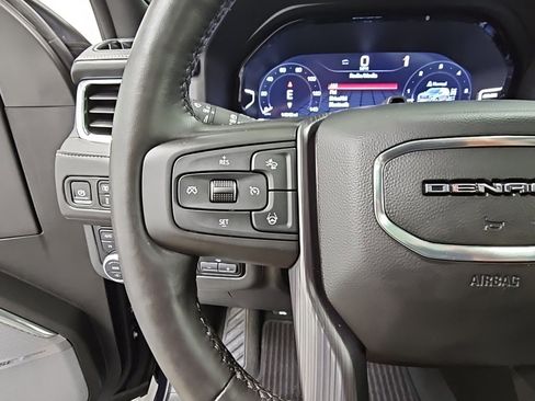 Certified 2024 GMC Yukon Denali Ultimate image 25