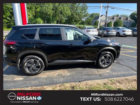 Used 2026 Nissan Rogue SV w/ SV Premium Package AWD/4WD image 6