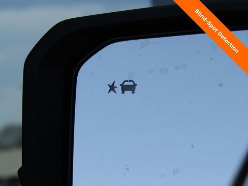 New 2026 Chevrolet Colorado LT image 7