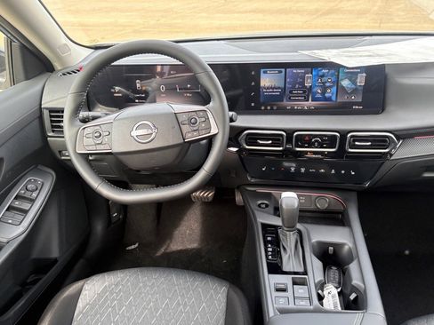 New 2026 Nissan Sentra SV image 12