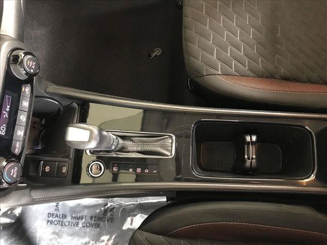 Used 2021 Nissan Kicks SR w/ Interior Electronics Package FWD image 17