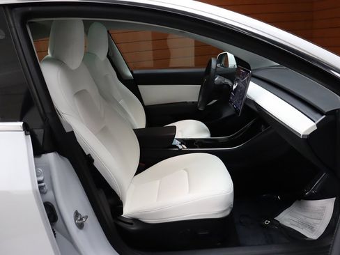 Used 2020 Tesla Model 3 Performance image 55