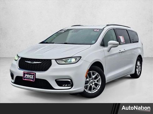 Used 2022 Chrysler Pacifica Touring-L image 1