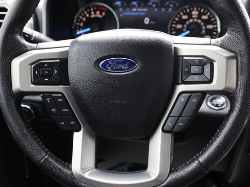 Used 2016 Ford F150 Platinum AWD/4WD image 18