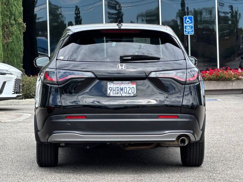 Certified 2024 Honda HR-V Sport image 5
