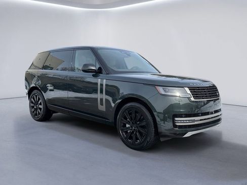 New 2026 Land Rover Range Rover Long Wheelbase SE image 7